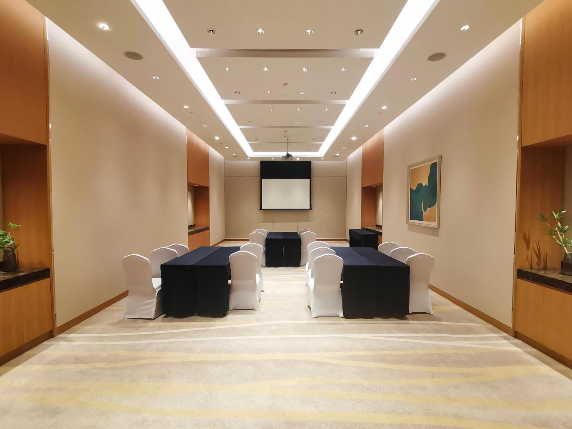 Holiday Inn Chengdu Qinhuang By Ihg Экстерьер фото